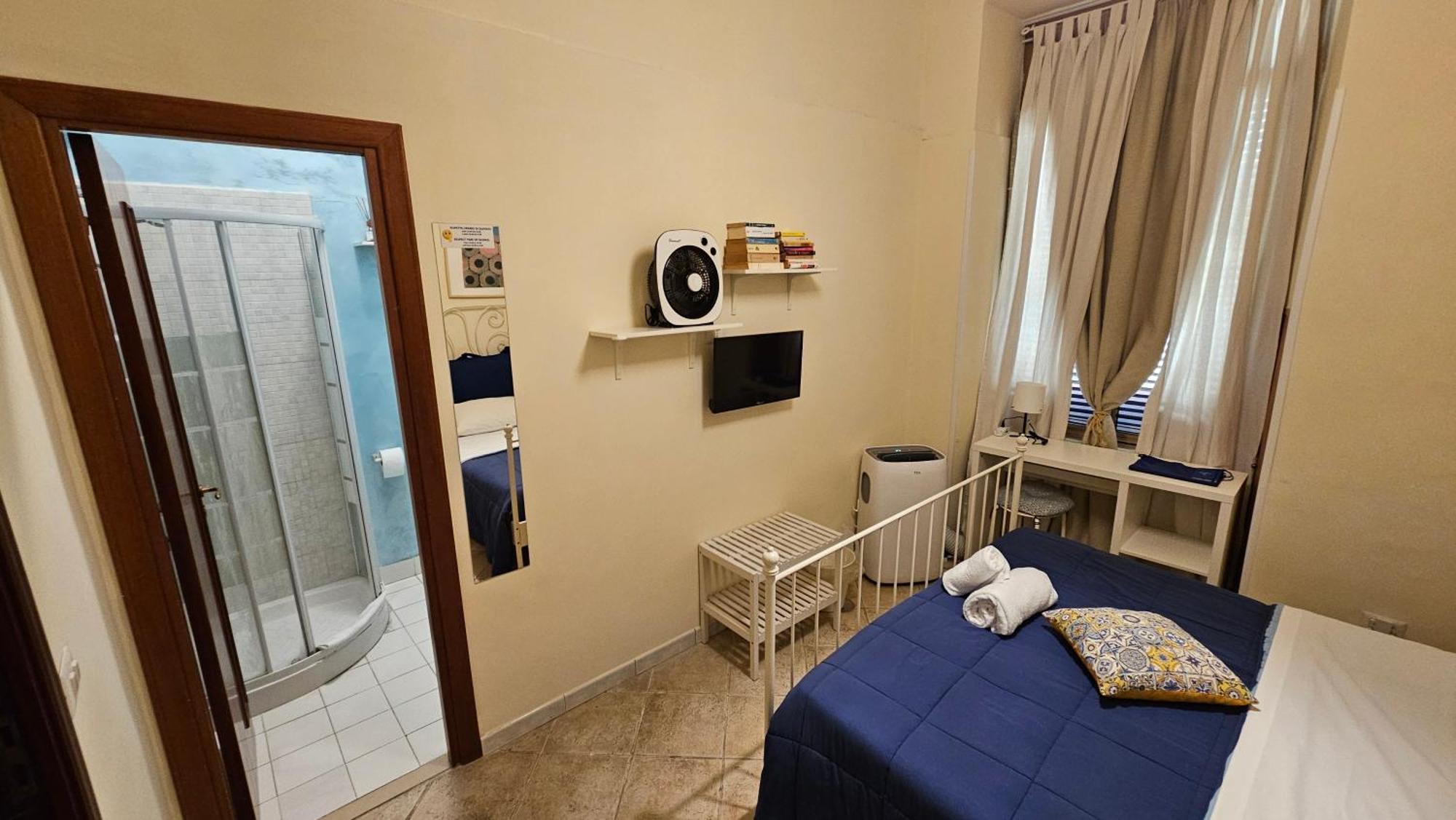 Napol-In Hotel Napoli Ngoại thất bức ảnh